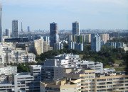 Vue de la prefecture des Hauts de Seine sur les tours Aillaud, la tour Granite, le parc André Malraux