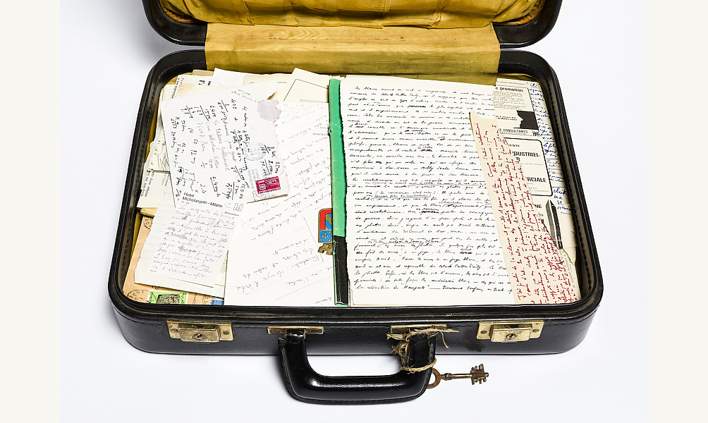 الحقيبة التي كانت مملوكة لجان جينيه. أرشيفات جان جينيه / IMEC.