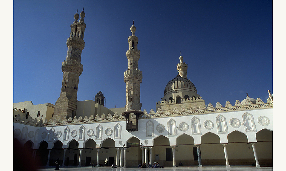 La mosquée al-Azhar au Caire, 970 IMA