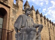 Statue d'Averroès à Cordoue